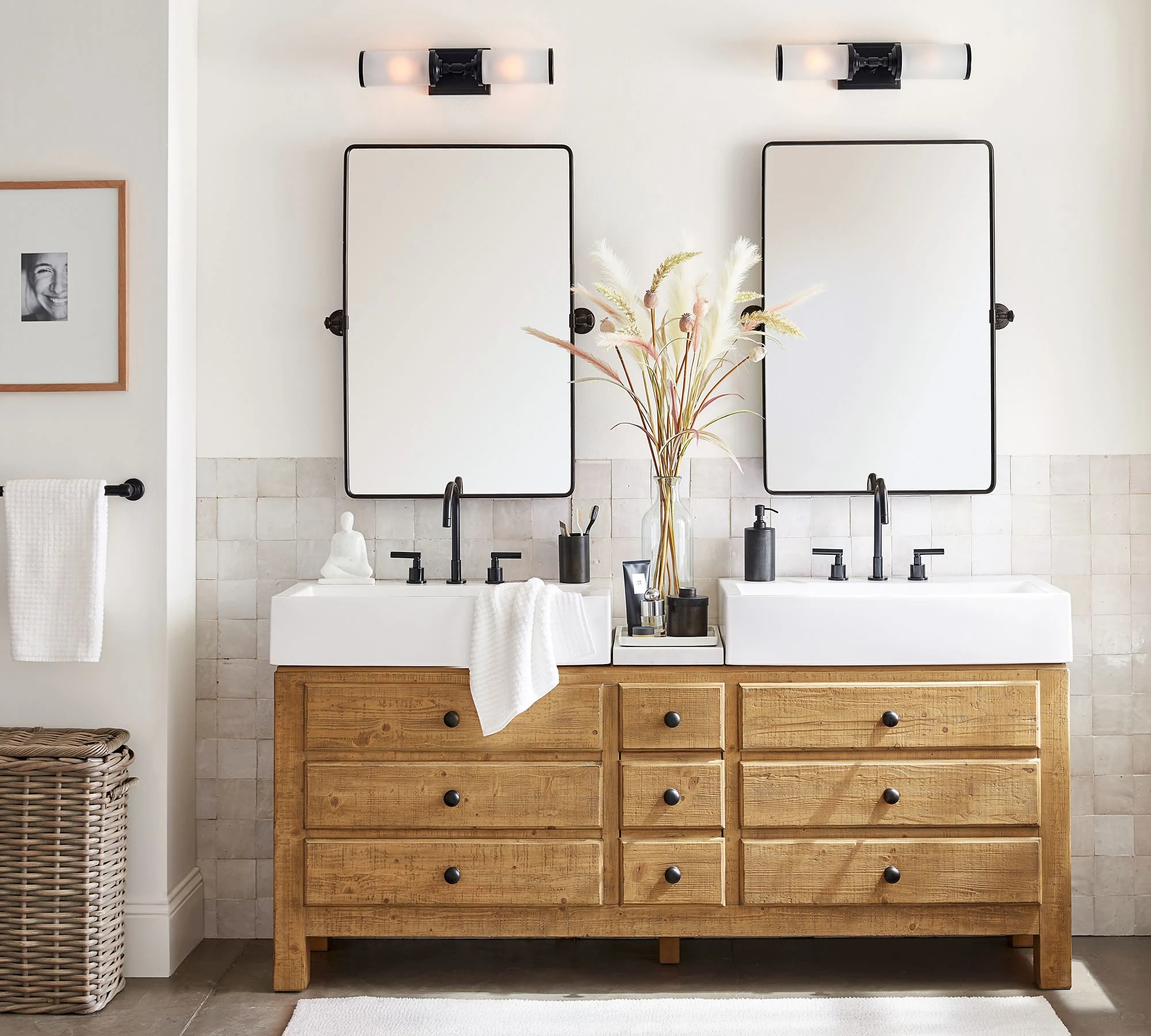میز روشویی مدرن ارزان قیمت آینه و سینک دو نفره کابینت حمام روشویی لوکس